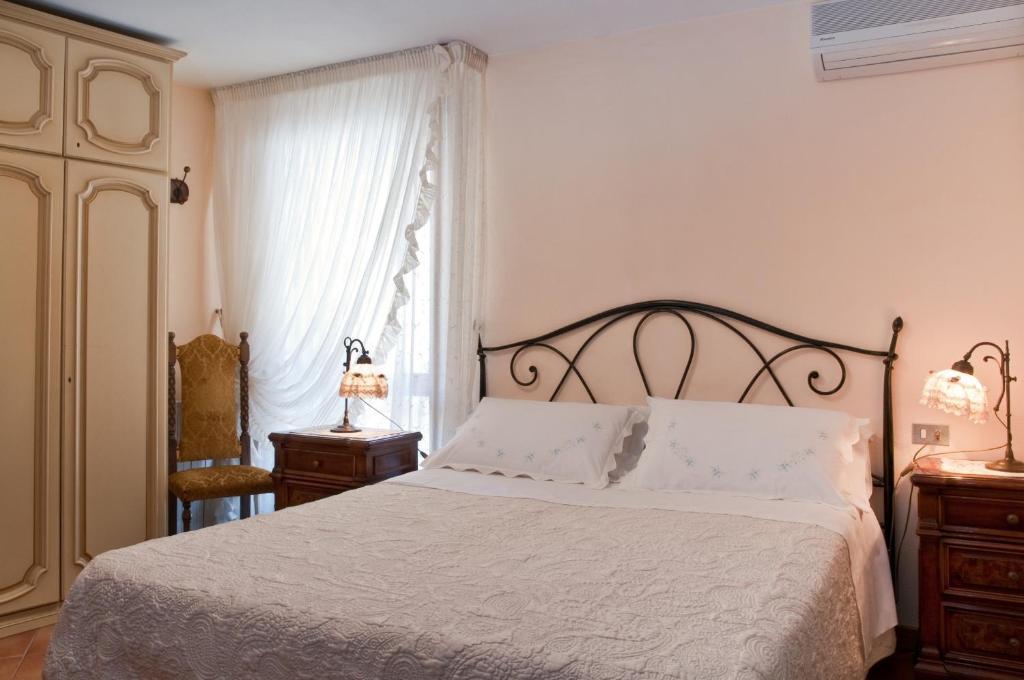 Bed&Breakfast Chiara Olbia Bilik gambar