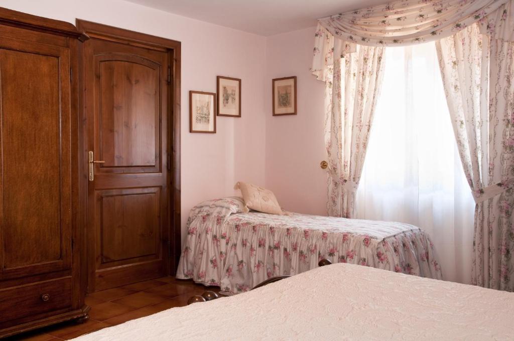 Bed&Breakfast Chiara Olbia Bilik gambar